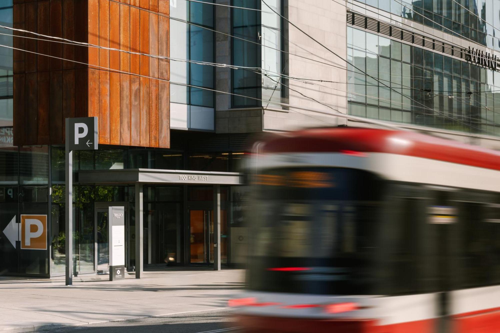 Sonder By Marriott Bonvoy The Liberty Apartments Liberty Village Hotel 4*
