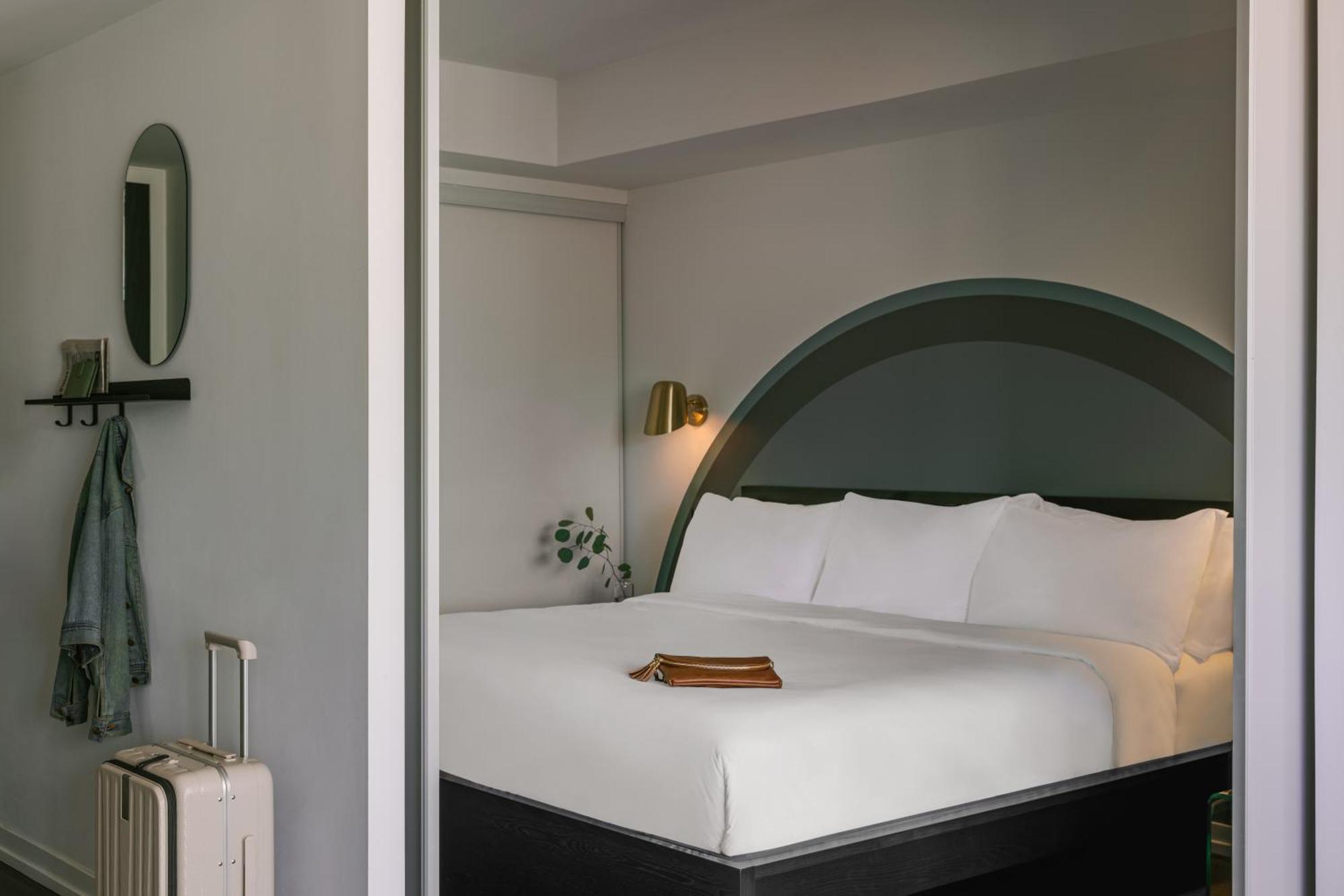 Hotel Sonder By Marriott Bonvoy The Liberty Apartments Liberty Village