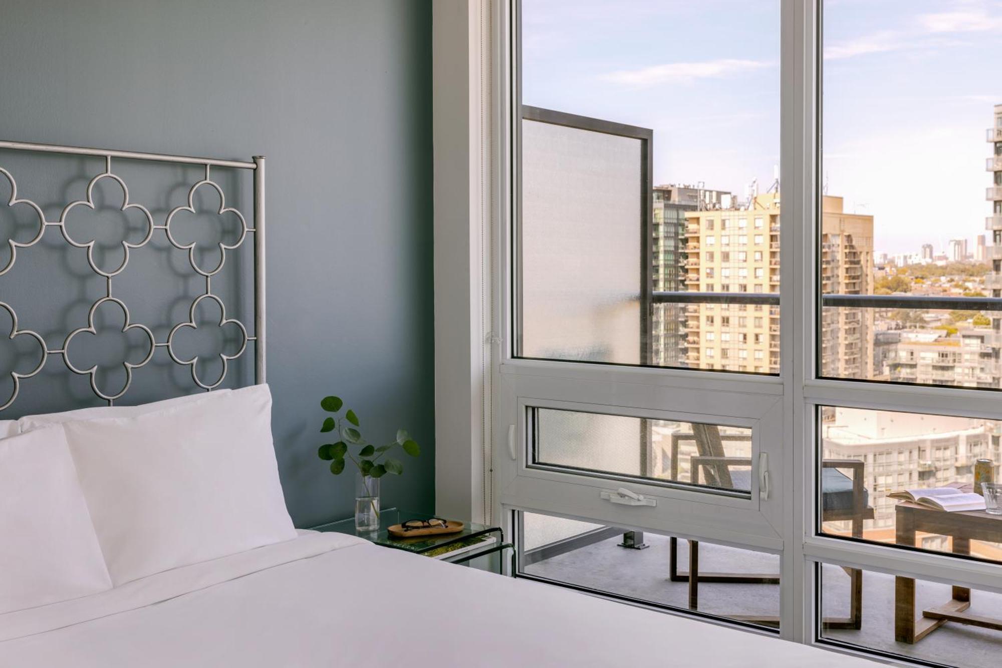 Sonder By Marriott Bonvoy The Liberty Apartments Liberty Village 4* Toronto